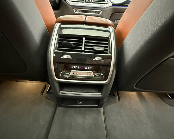 Білий БМВ Х5, об'ємом двигуна 4.39 л та пробігом 127 тис. км за 52700 $, фото 20 на Automoto.ua