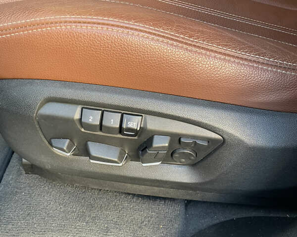 Білий БМВ Х5, об'ємом двигуна 3 л та пробігом 198 тис. км за 36200 $, фото 10 на Automoto.ua