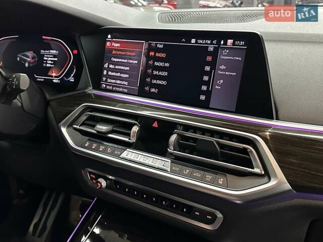 Білий БМВ Х5, об'ємом двигуна 3 л та пробігом 136 тис. км за 56000 $, фото 40 на Automoto.ua