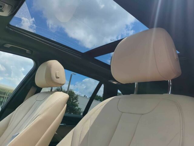 Белый БМВ Х5, объемом двигателя 3 л и пробегом 40 тыс. км за 13000 $, фото 8 на Automoto.ua