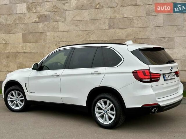 Белый БМВ Х5, объемом двигателя 2 л и пробегом 132 тыс. км за 31800 $, фото 21 на Automoto.ua