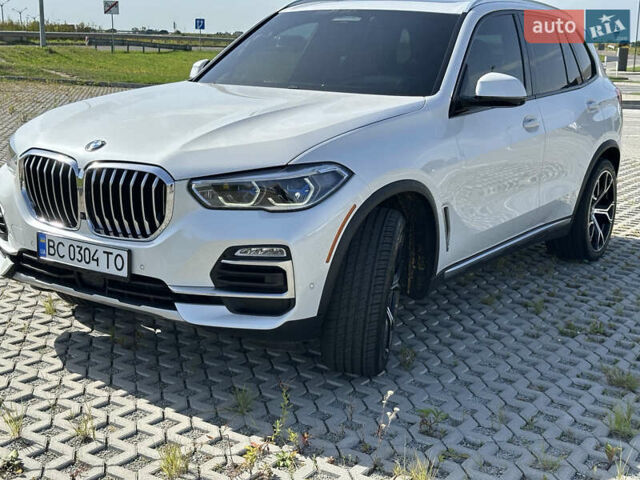 Белый БМВ Х5, объемом двигателя 3 л и пробегом 170 тыс. км за 48900 $, фото 11 на Automoto.ua