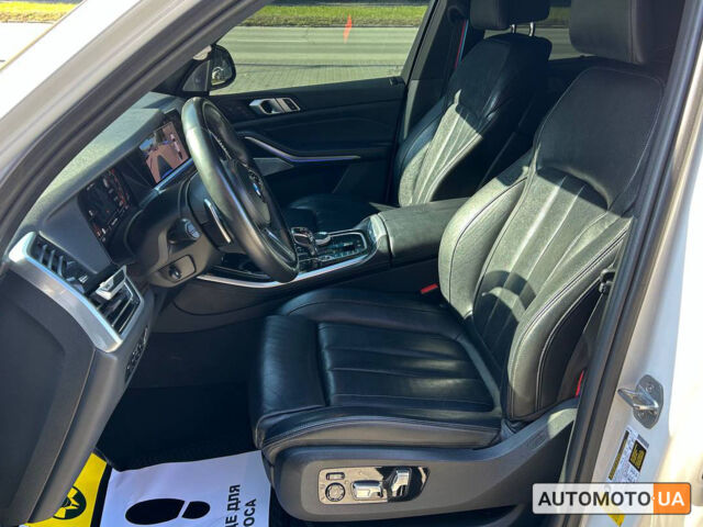 Белый БМВ Х5, объемом двигателя 3 л и пробегом 76 тыс. км за 62000 $, фото 6 на Automoto.ua