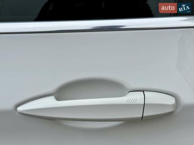 Белый БМВ Х5, объемом двигателя 2 л и пробегом 132 тыс. км за 31800 $, фото 45 на Automoto.ua