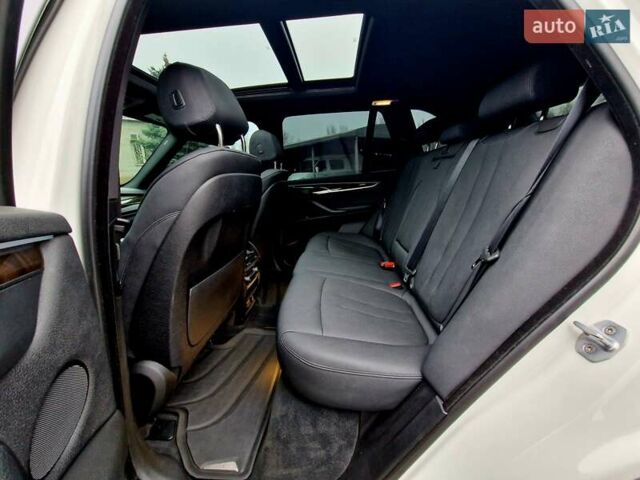 Білий БМВ Х5, об'ємом двигуна 3 л та пробігом 74 тис. км за 29500 $, фото 24 на Automoto.ua