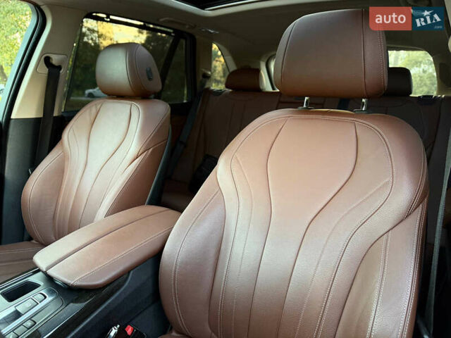 Белый БМВ Х5, объемом двигателя 3 л и пробегом 96 тыс. км за 41888 $, фото 24 на Automoto.ua