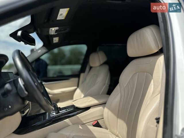 Белый БМВ Х5, объемом двигателя 2.98 л и пробегом 60 тыс. км за 44900 $, фото 47 на Automoto.ua