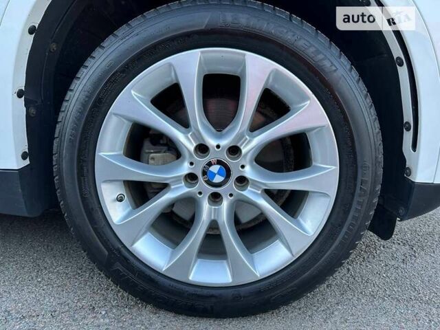 Білий БМВ Х5, об'ємом двигуна 2.98 л та пробігом 74 тис. км за 30900 $, фото 8 на Automoto.ua