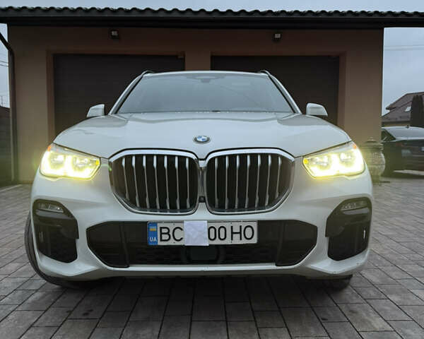 Білий БМВ Х5, об'ємом двигуна 4.39 л та пробігом 127 тис. км за 52700 $, фото 2 на Automoto.ua