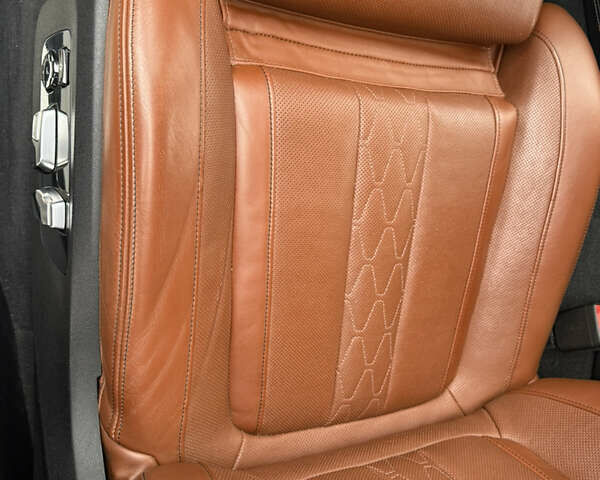 Білий БМВ Х5, об'ємом двигуна 4.39 л та пробігом 127 тис. км за 52700 $, фото 27 на Automoto.ua