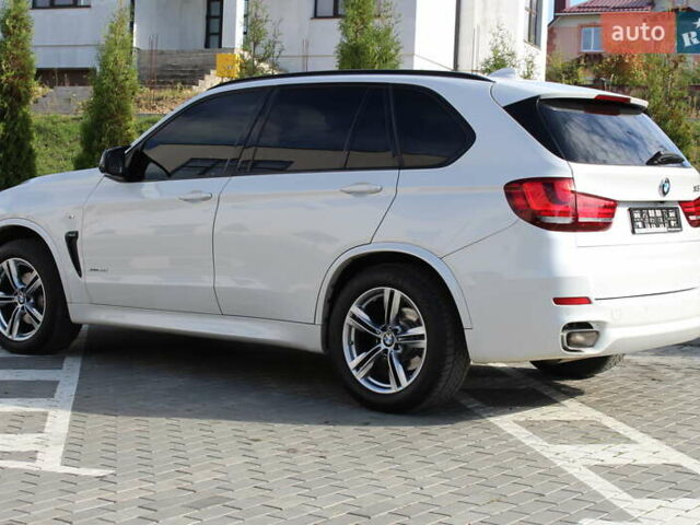 Белый БМВ Х5, объемом двигателя 3 л и пробегом 200 тыс. км за 36900 $, фото 16 на Automoto.ua