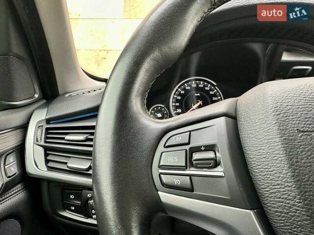 Белый БМВ Х5, объемом двигателя 2 л и пробегом 132 тыс. км за 31800 $, фото 72 на Automoto.ua