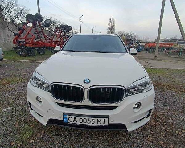 Белый БМВ Х5, объемом двигателя 2 л и пробегом 112 тыс. км за 25500 $, фото 14 на Automoto.ua