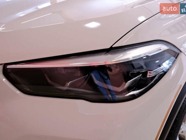 Білий БМВ Х5, об'ємом двигуна 3 л та пробігом 81 тис. км за 45900 $, фото 18 на Automoto.ua