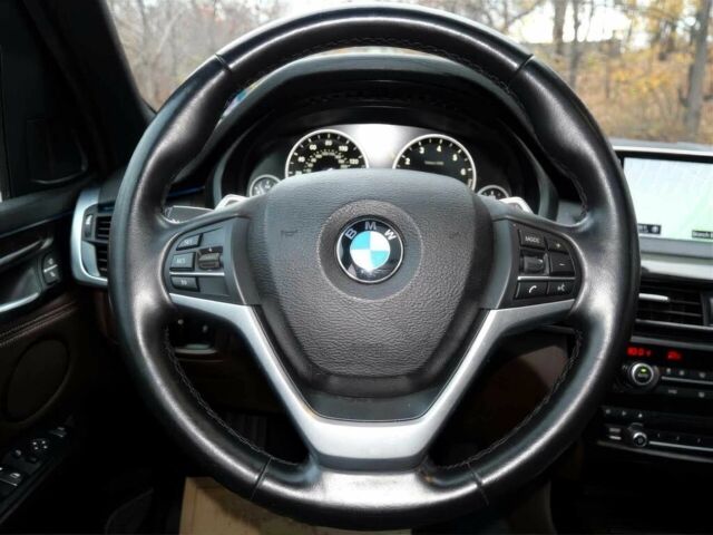 Білий БМВ Х5, об'ємом двигуна 3 л та пробігом 74 тис. км за 23300 $, фото 16 на Automoto.ua