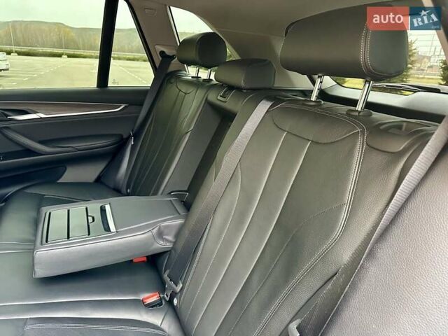 Белый БМВ Х5, объемом двигателя 2 л и пробегом 132 тыс. км за 31800 $, фото 80 на Automoto.ua