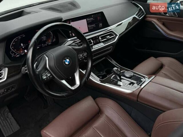 Белый БМВ Х5, объемом двигателя 3 л и пробегом 94 тыс. км за 49999 $, фото 18 на Automoto.ua