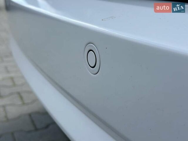 Белый БМВ Х5, объемом двигателя 2.98 л и пробегом 60 тыс. км за 44900 $, фото 24 на Automoto.ua