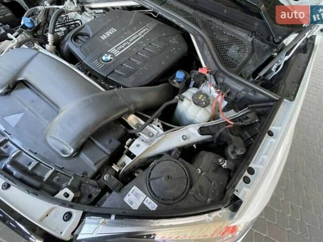Белый БМВ Х5, объемом двигателя 3 л и пробегом 79 тыс. км за 37000 $, фото 28 на Automoto.ua