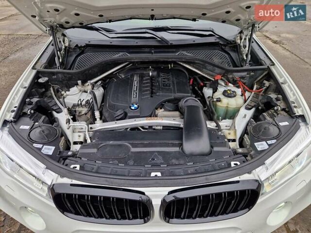Білий БМВ Х5, об'ємом двигуна 3 л та пробігом 74 тис. км за 29500 $, фото 36 на Automoto.ua