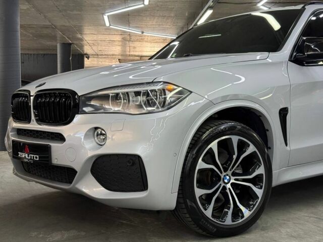 Белый БМВ Х5, объемом двигателя 3 л и пробегом 30 тыс. км за 37500 $, фото 4 на Automoto.ua