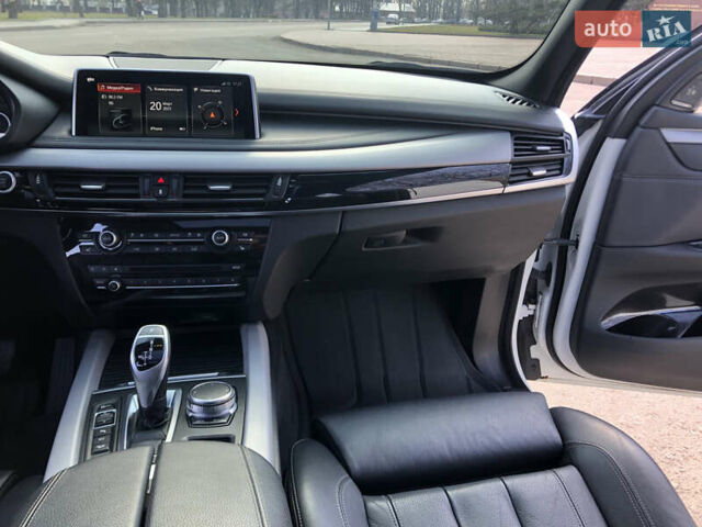 Білий БМВ Х5, об'ємом двигуна 4.4 л та пробігом 40 тис. км за 39999 $, фото 10 на Automoto.ua
