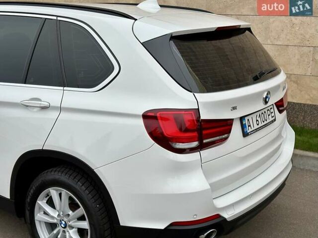 Белый БМВ Х5, объемом двигателя 2 л и пробегом 132 тыс. км за 31800 $, фото 53 на Automoto.ua