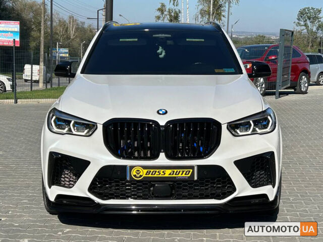 Белый БМВ Х5, объемом двигателя 3 л и пробегом 76 тыс. км за 62000 $, фото 1 на Automoto.ua