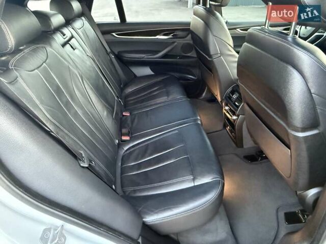 Білий БМВ Х5, об'ємом двигуна 3 л та пробігом 173 тис. км за 25500 $, фото 53 на Automoto.ua