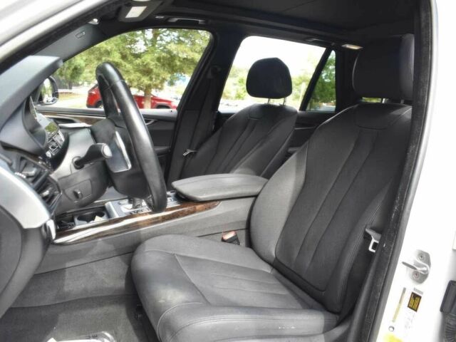 Білий БМВ Х5, об'ємом двигуна 3 л та пробігом 39 тис. км за 20000 $, фото 8 на Automoto.ua