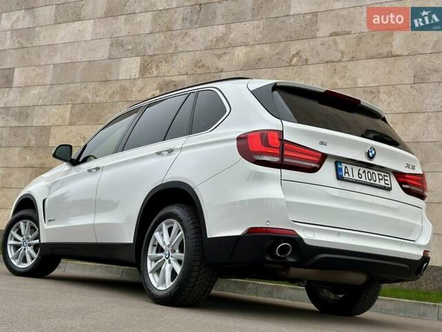 Белый БМВ Х5, объемом двигателя 2 л и пробегом 132 тыс. км за 31800 $, фото 17 на Automoto.ua