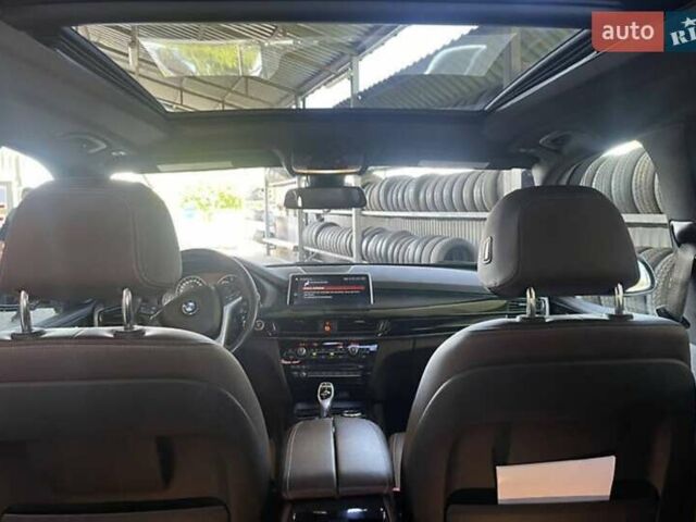 Белый БМВ Х5, объемом двигателя 3 л и пробегом 79 тыс. км за 37000 $, фото 13 на Automoto.ua
