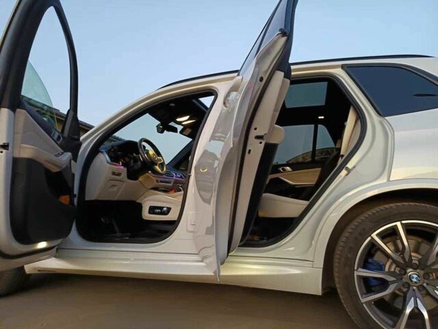 Белый БМВ Х5, объемом двигателя 0 л и пробегом 90 тыс. км за 19400 $, фото 3 на Automoto.ua