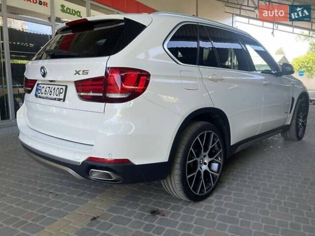 Белый БМВ Х5, объемом двигателя 3 л и пробегом 79 тыс. км за 37000 $, фото 7 на Automoto.ua