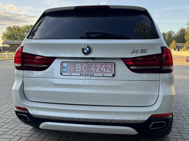 Белый БМВ Х5, объемом двигателя 2.99 л и пробегом 218 тыс. км за 32900 $, фото 7 на Automoto.ua