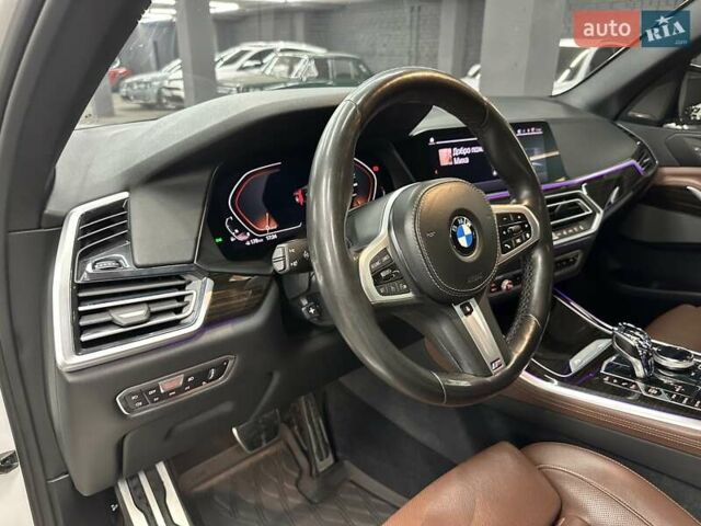 Білий БМВ Х5, об'ємом двигуна 3 л та пробігом 136 тис. км за 56000 $, фото 21 на Automoto.ua