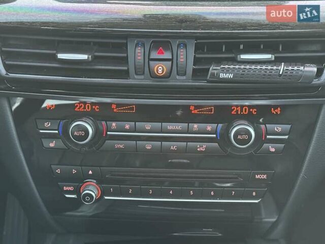 Білий БМВ Х5, об'ємом двигуна 3 л та пробігом 173 тис. км за 25500 $, фото 72 на Automoto.ua