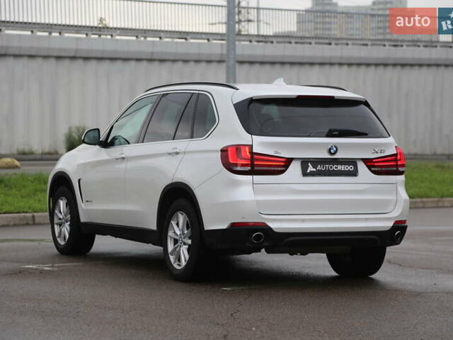Белый БМВ Х5, объемом двигателя 2 л и пробегом 180 тыс. км за 31500 $, фото 4 на Automoto.ua
