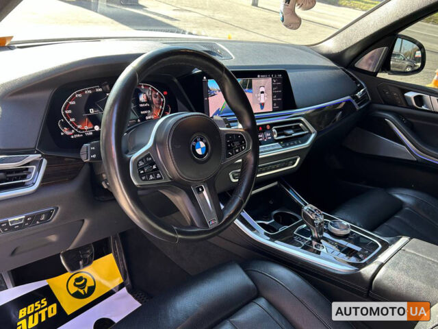 Белый БМВ Х5, объемом двигателя 3 л и пробегом 76 тыс. км за 62000 $, фото 7 на Automoto.ua