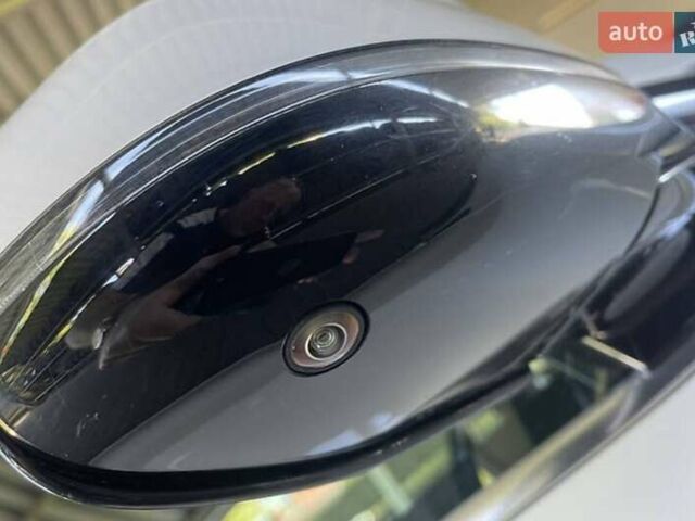 Белый БМВ Х5, объемом двигателя 3 л и пробегом 79 тыс. км за 37000 $, фото 8 на Automoto.ua