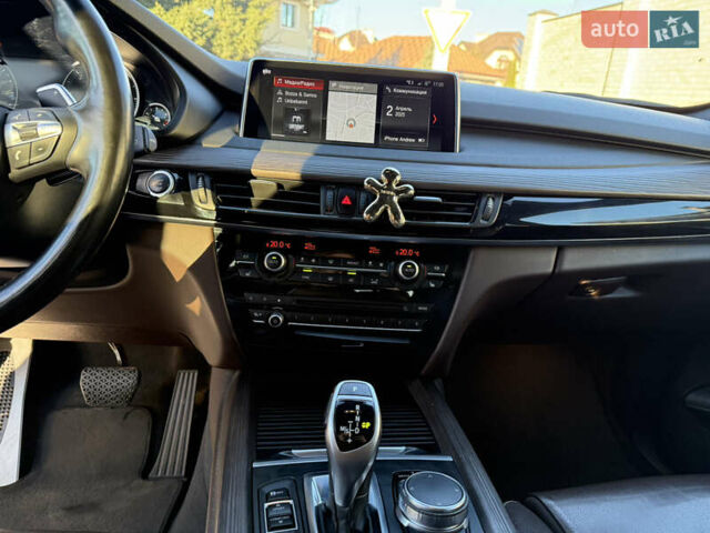 Белый БМВ Х5, объемом двигателя 2.99 л и пробегом 200 тыс. км за 42999 $, фото 25 на Automoto.ua