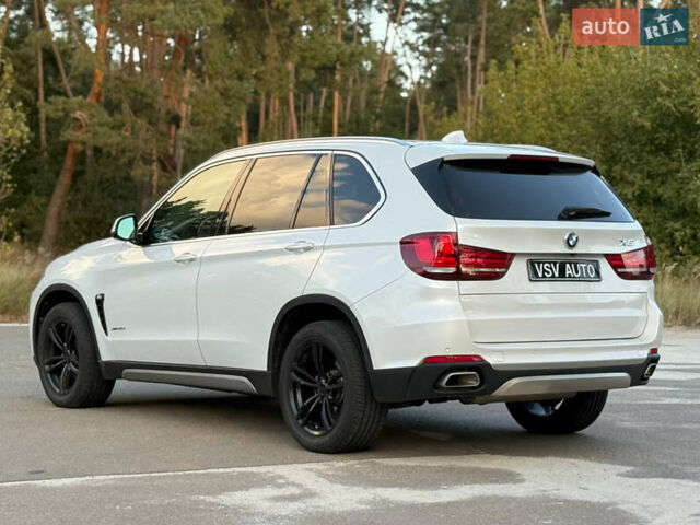 Белый БМВ Х5, объемом двигателя 3 л и пробегом 96 тыс. км за 41888 $, фото 45 на Automoto.ua