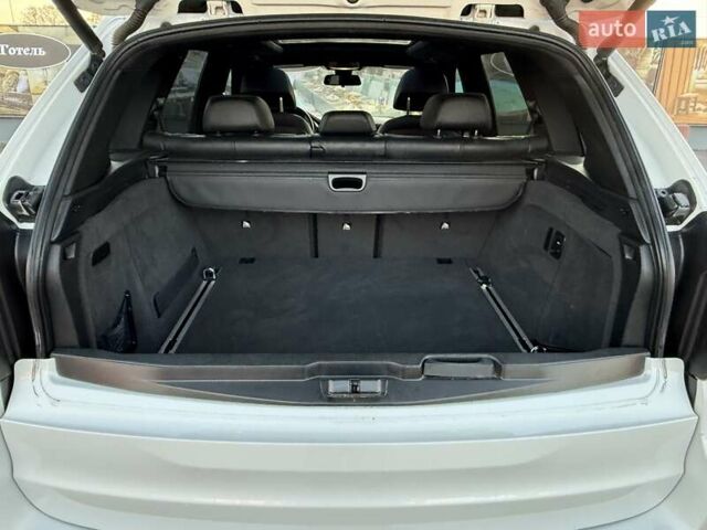 Білий БМВ Х5, об'ємом двигуна 3 л та пробігом 173 тис. км за 25500 $, фото 77 на Automoto.ua