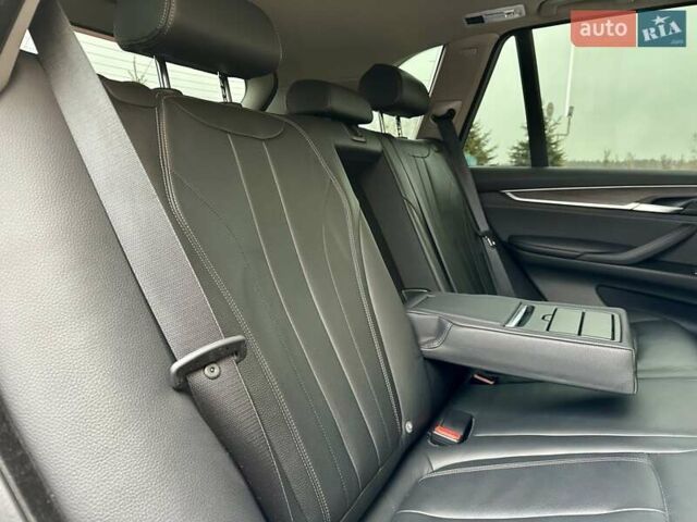 Белый БМВ Х5, объемом двигателя 2 л и пробегом 132 тыс. км за 31800 $, фото 88 на Automoto.ua