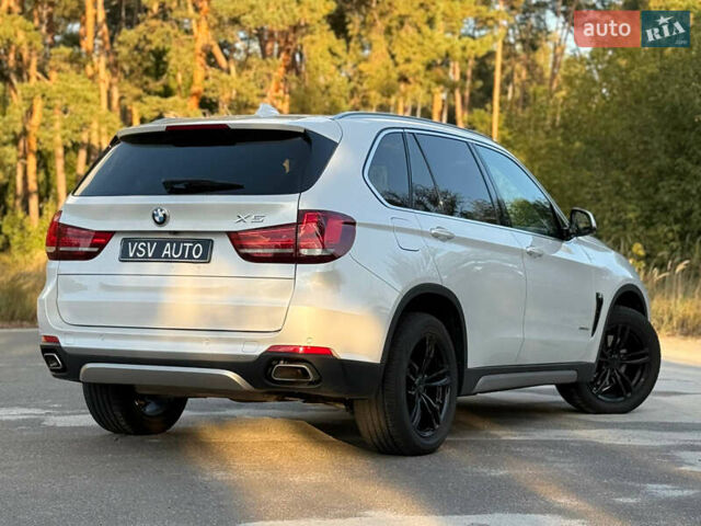 Белый БМВ Х5, объемом двигателя 3 л и пробегом 96 тыс. км за 41888 $, фото 39 на Automoto.ua