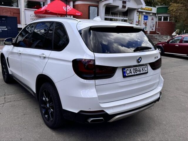 Белый БМВ Х5, объемом двигателя 3 л и пробегом 168 тыс. км за 29999 $, фото 4 на Automoto.ua