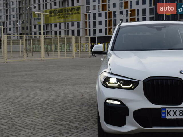 Белый БМВ Х5, объемом двигателя 3 л и пробегом 65 тыс. км за 56500 $, фото 5 на Automoto.ua