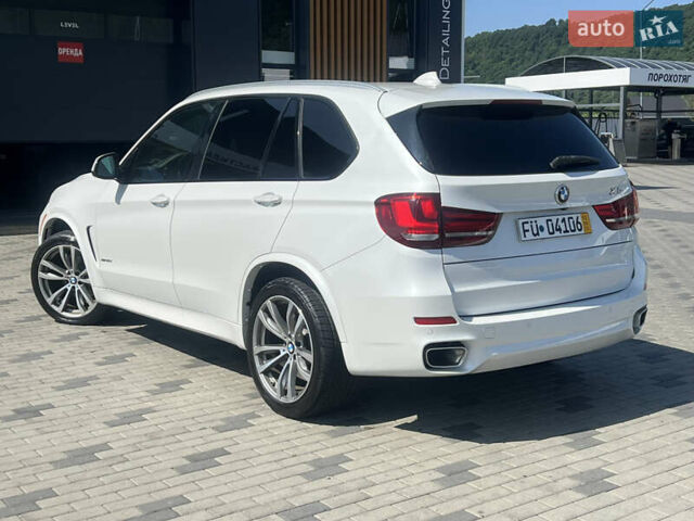 Белый БМВ Х5, объемом двигателя 3 л и пробегом 130 тыс. км за 40000 $, фото 1 на Automoto.ua