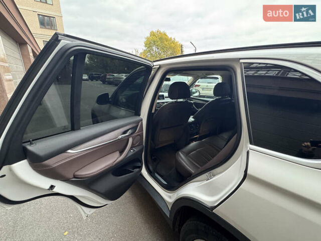 Белый БМВ Х5, объемом двигателя 2 л и пробегом 95 тыс. км за 34500 $, фото 9 на Automoto.ua
