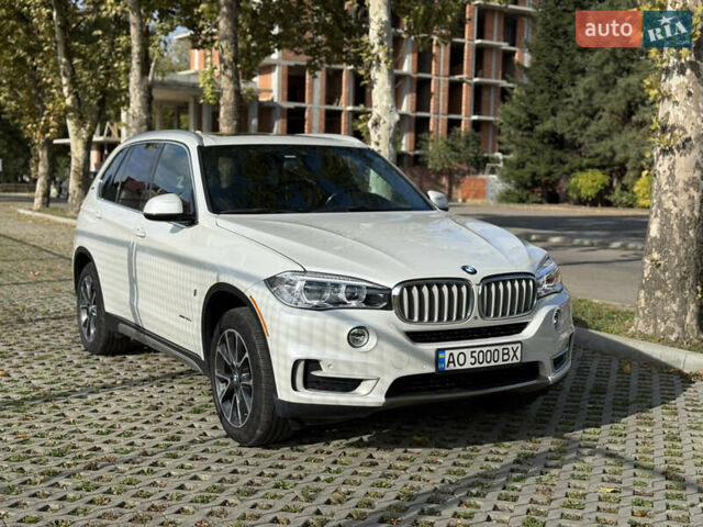 Белый БМВ Х5, объемом двигателя 2 л и пробегом 110 тыс. км за 28700 $, фото 8 на Automoto.ua
